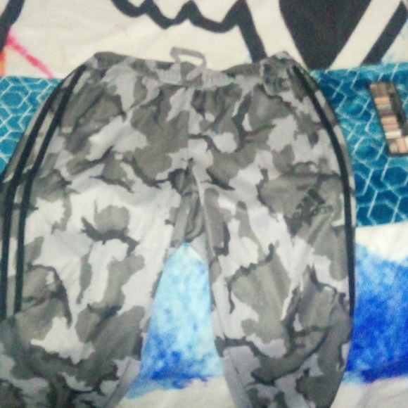 Adidas pants - Picture 2 of 2